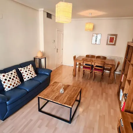 Apartment Dos Torres Boromir - En El Corazon De La Ciudad