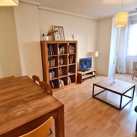 شقة Dos Torres Boromir - En El Corazon De La Ciudad